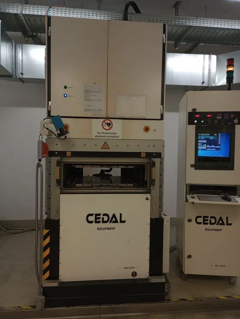 Cedal Adara 52